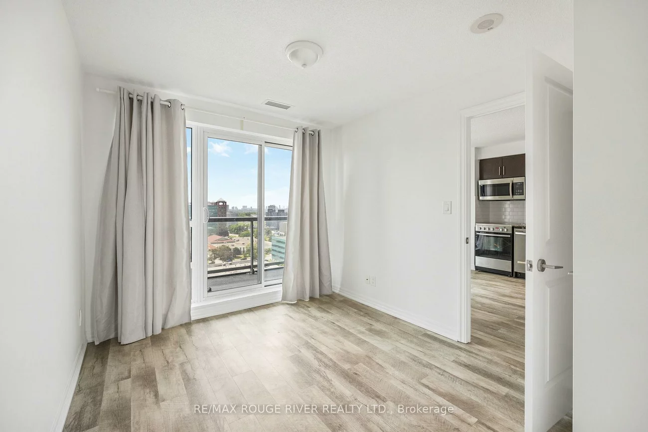 30, Herons Hill, Henry Farm, Toronto
