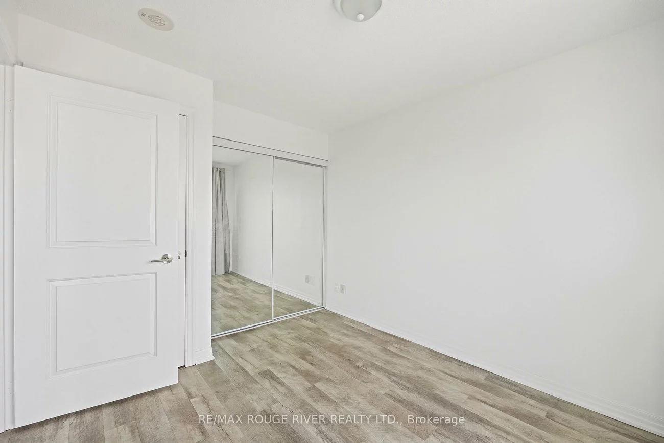 30, Herons Hill, Henry Farm, Toronto