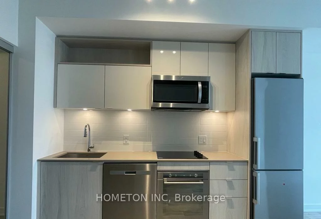 60, Princess, Waterfront Communities C8, Toronto