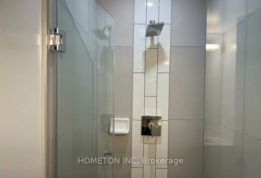60, Princess, Waterfront Communities C8, Toronto