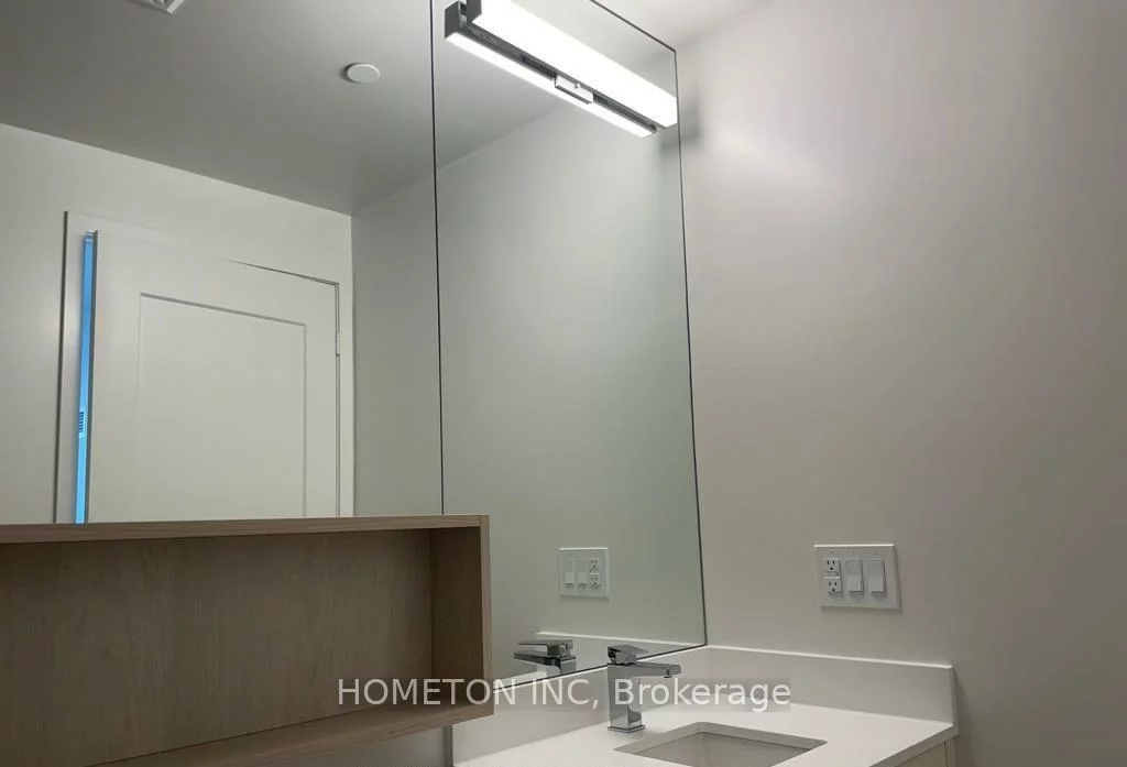 60, Princess, Waterfront Communities C8, Toronto