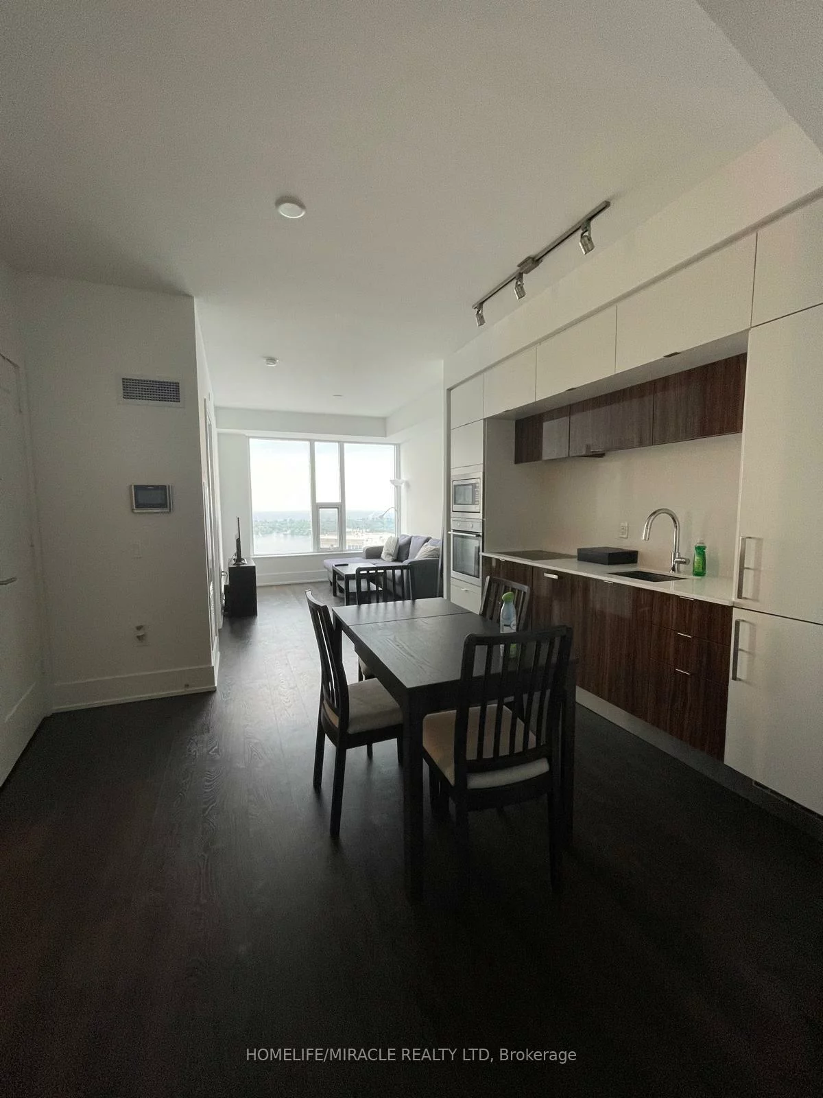 10, York, Waterfront Communities C1, Toronto