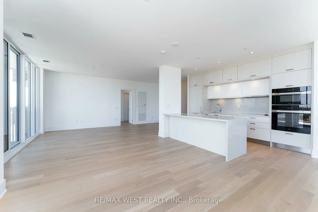 155, Merchants' Wharf, Waterfront Communities C8, Toronto
