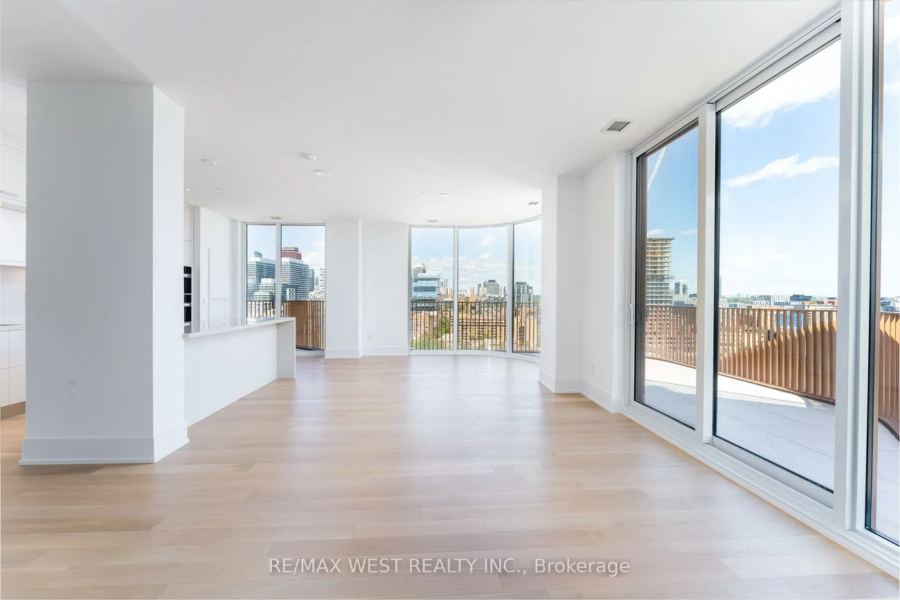 155, Merchants' Wharf, Waterfront Communities C8, Toronto