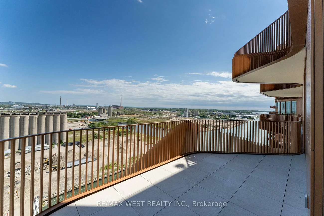 155, Merchants' Wharf, Waterfront Communities C8, Toronto