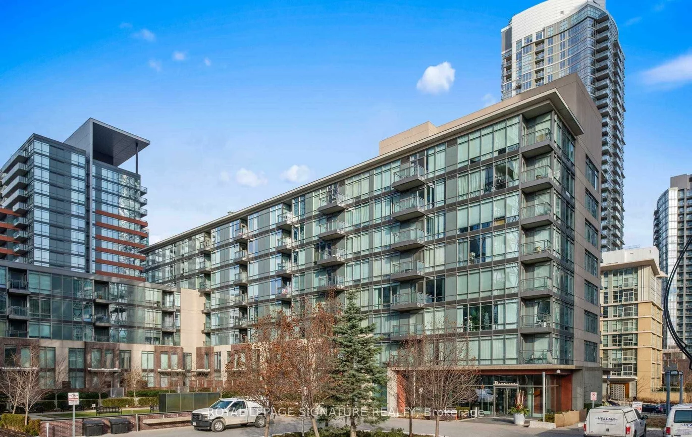 15, Brunel, Waterfront Communities C1, Toronto