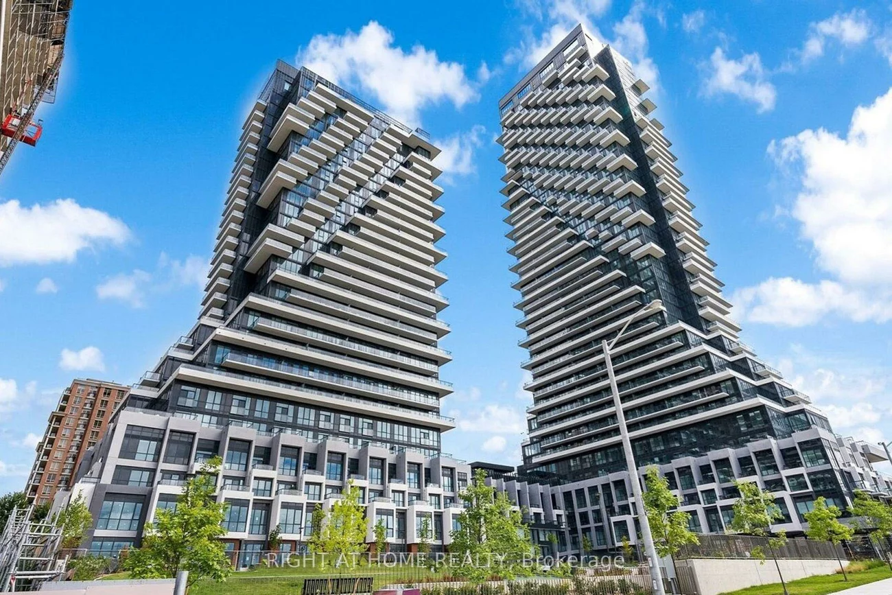 30, INN ON THE PARK, Banbury-Don Mills, Toronto