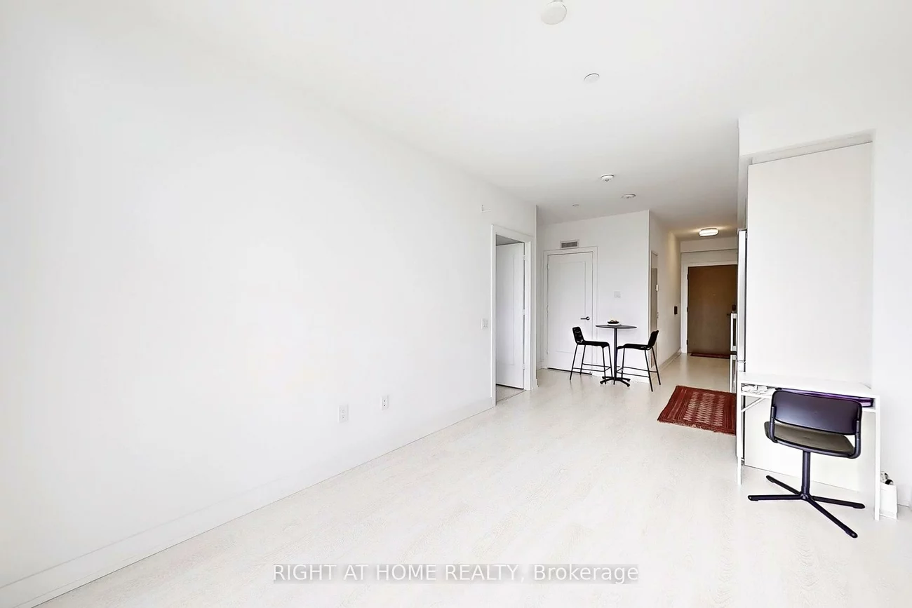 30, INN ON THE PARK, Banbury-Don Mills, Toronto