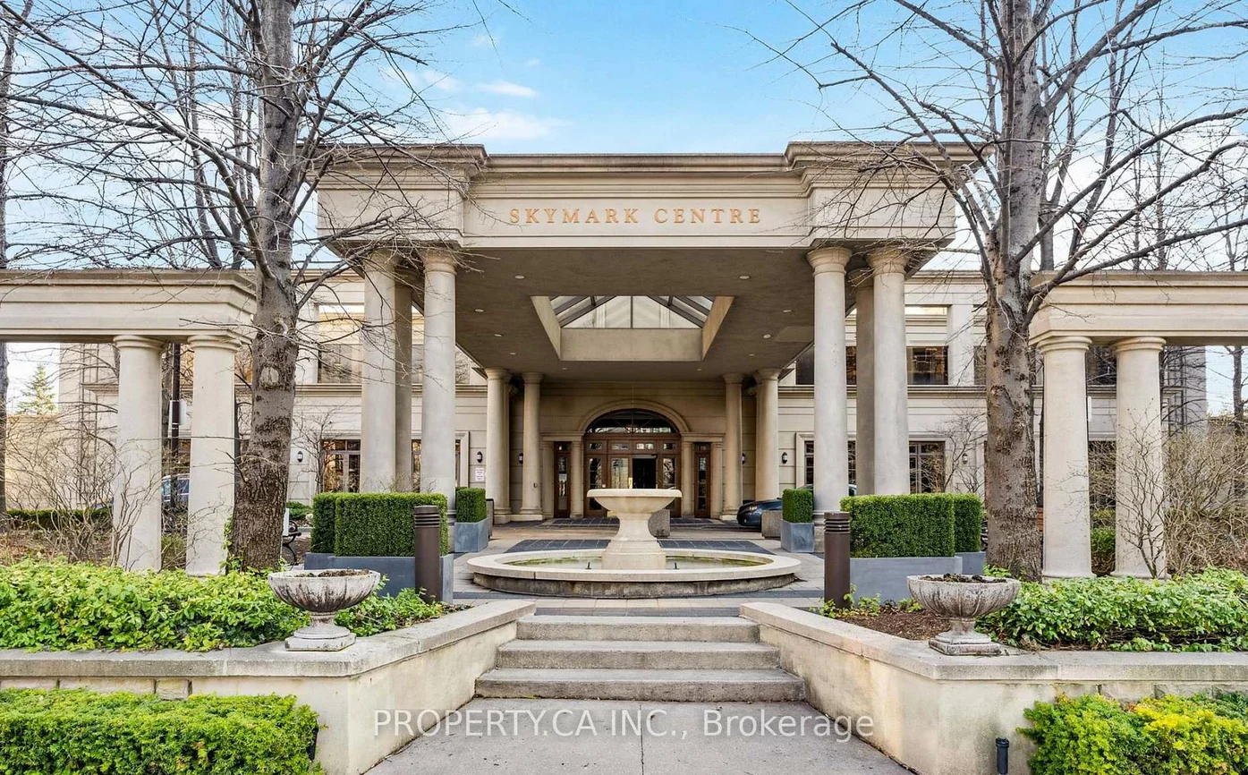 80, Harrison Garden, Willowdale East, Toronto