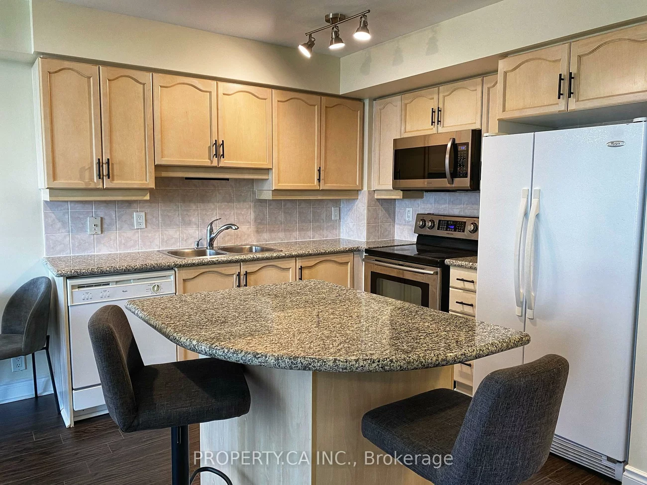 80, Harrison Garden, Willowdale East, Toronto