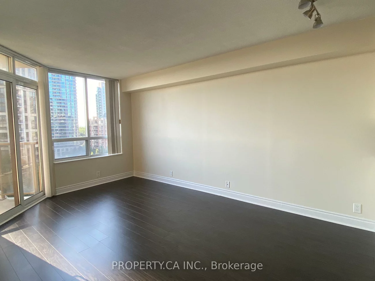 80, Harrison Garden, Willowdale East, Toronto