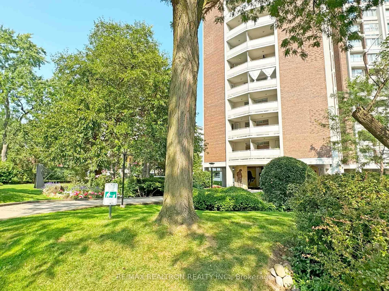 9, Deer Park, Yonge-St. Clair, Toronto