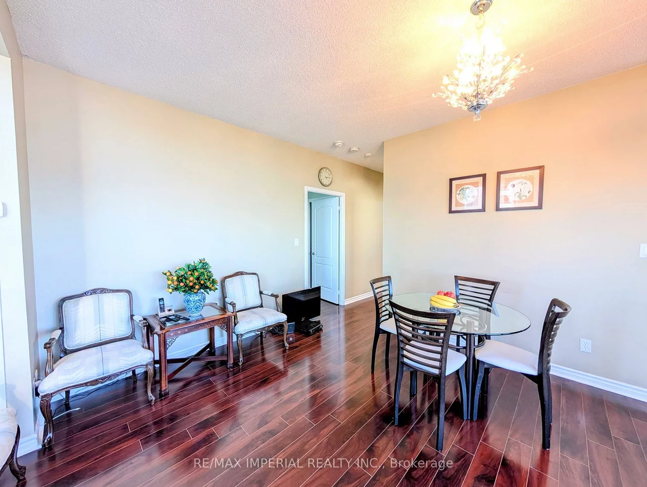 8, Rean, Bayview Village, Toronto