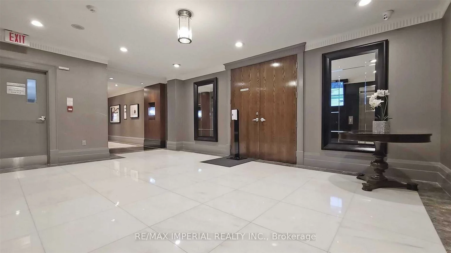 8, Rean, Bayview Village, Toronto