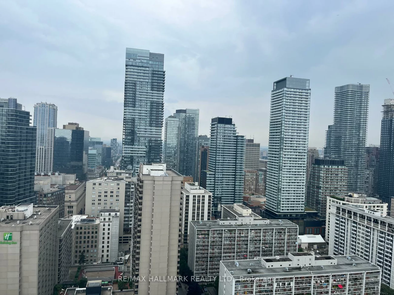 85, Wood, Church-Yonge Corridor, Toronto