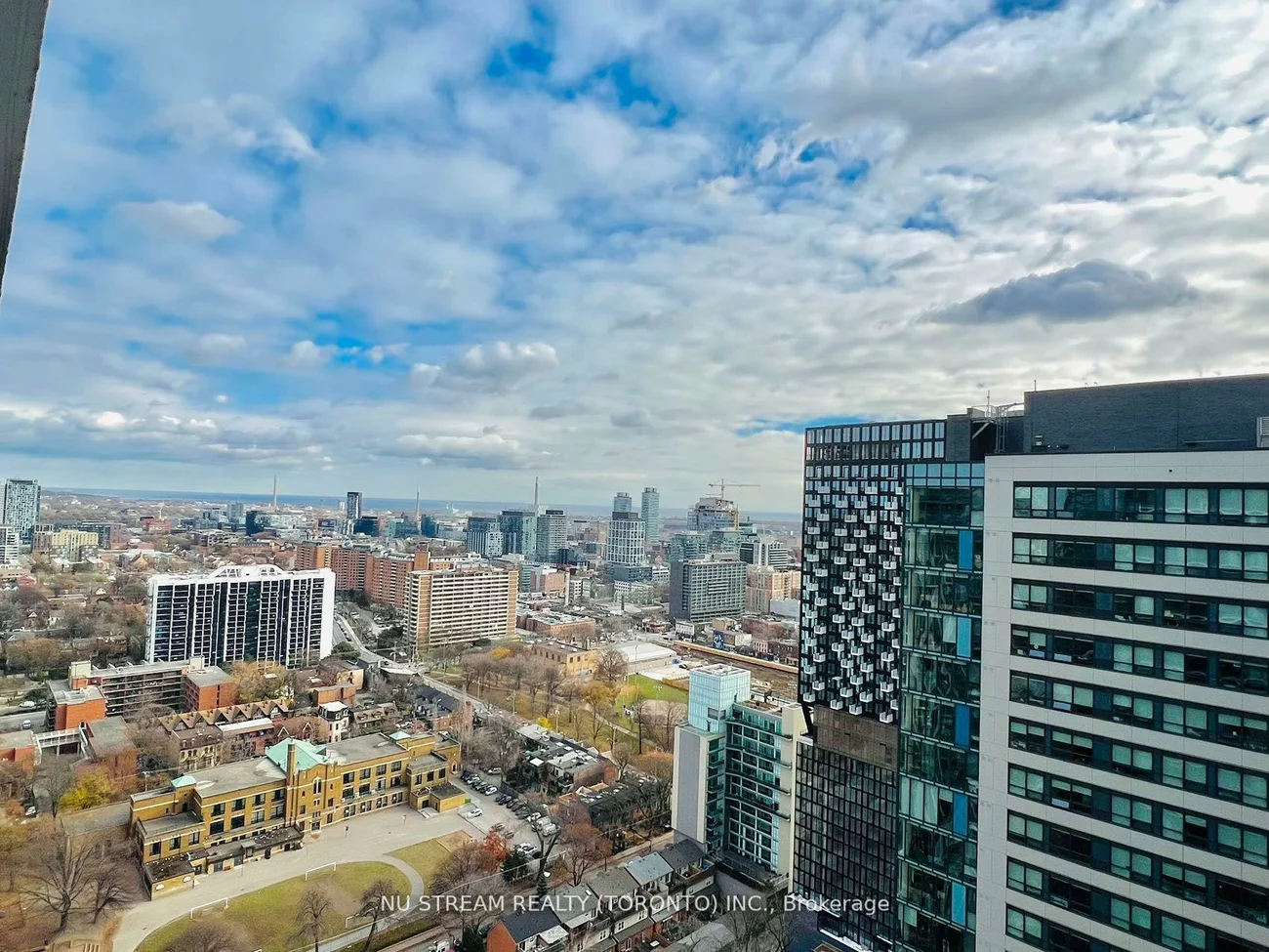 159, Dundas, Church-Yonge Corridor, Toronto