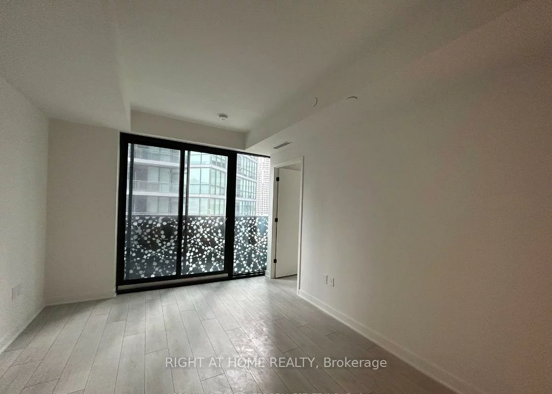 55, Charles, Church-Yonge Corridor, Toronto