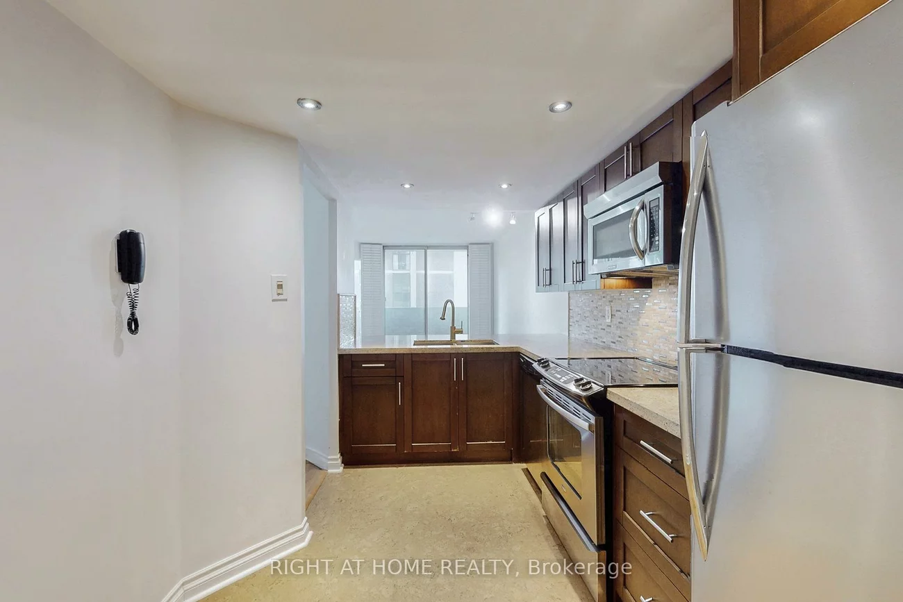 60, Homewood, Cabbagetown-South St. James Town, Toronto