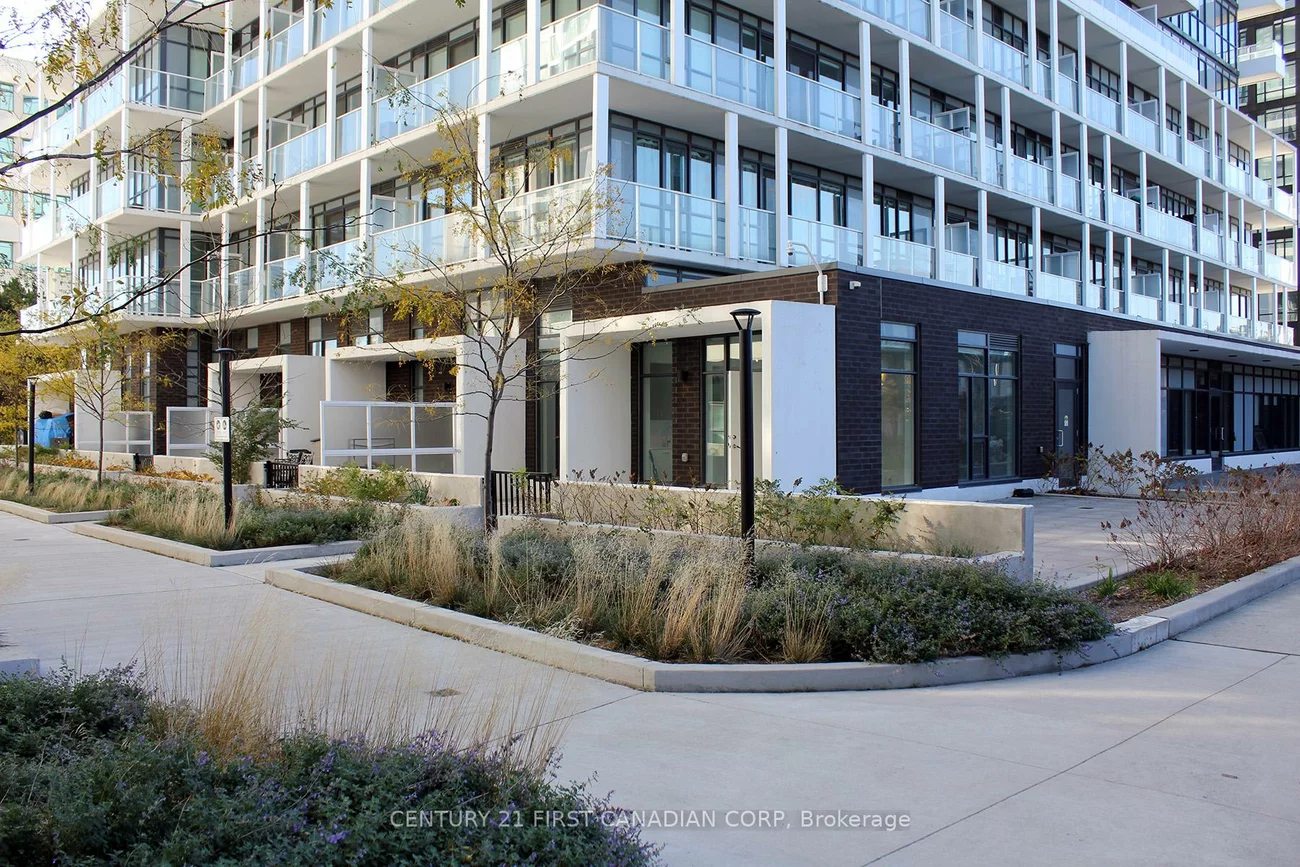 180, Fairview Mall, Don Valley Village, Toronto
