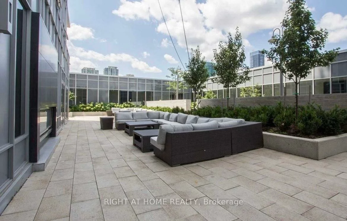 120, Harrison Garden, Willowdale East, Toronto