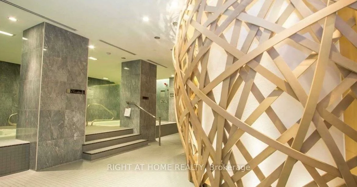 120, Harrison Garden, Willowdale East, Toronto
