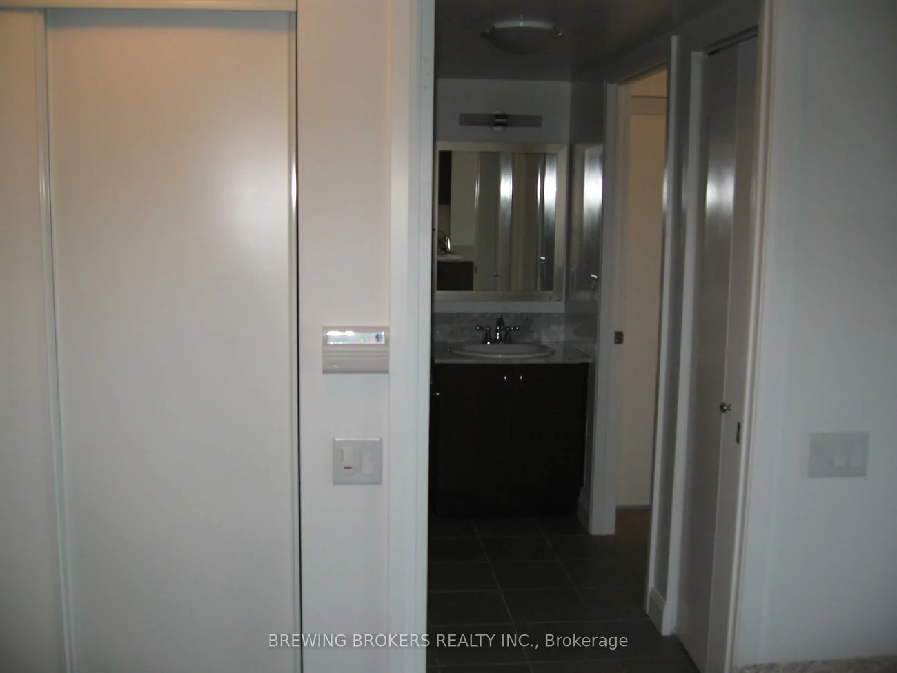 2191, Yonge, Mount Pleasant West, Toronto