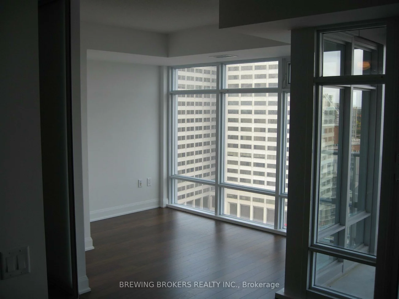2191, Yonge, Mount Pleasant West, Toronto