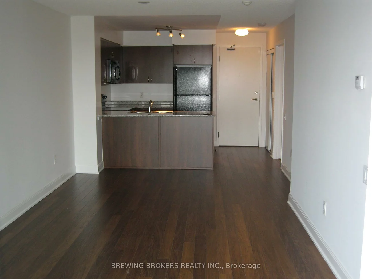 2191, Yonge, Mount Pleasant West, Toronto