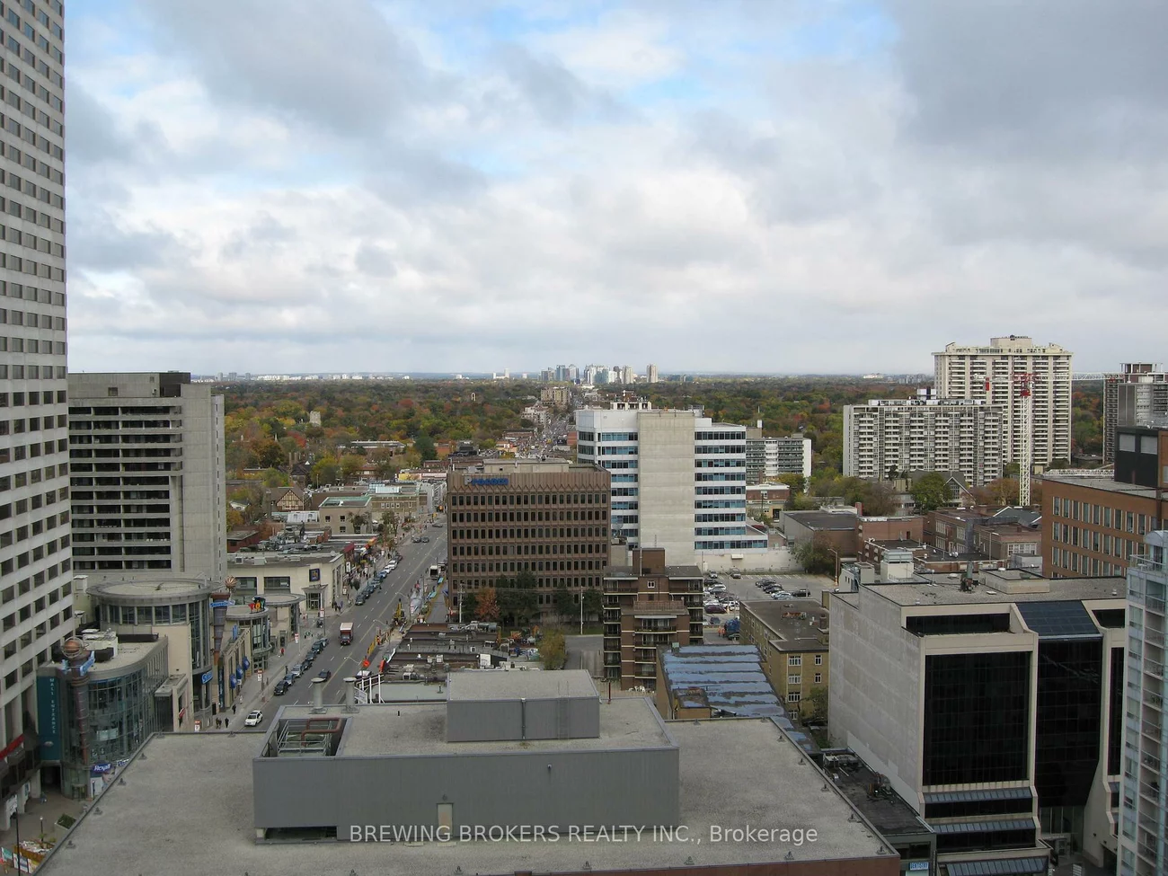 2191, Yonge, Mount Pleasant West, Toronto