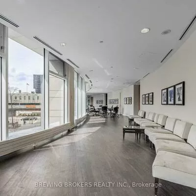 Condo Apartment, For Lease 2191, Yonge, Mount Pleasant West, Toronto