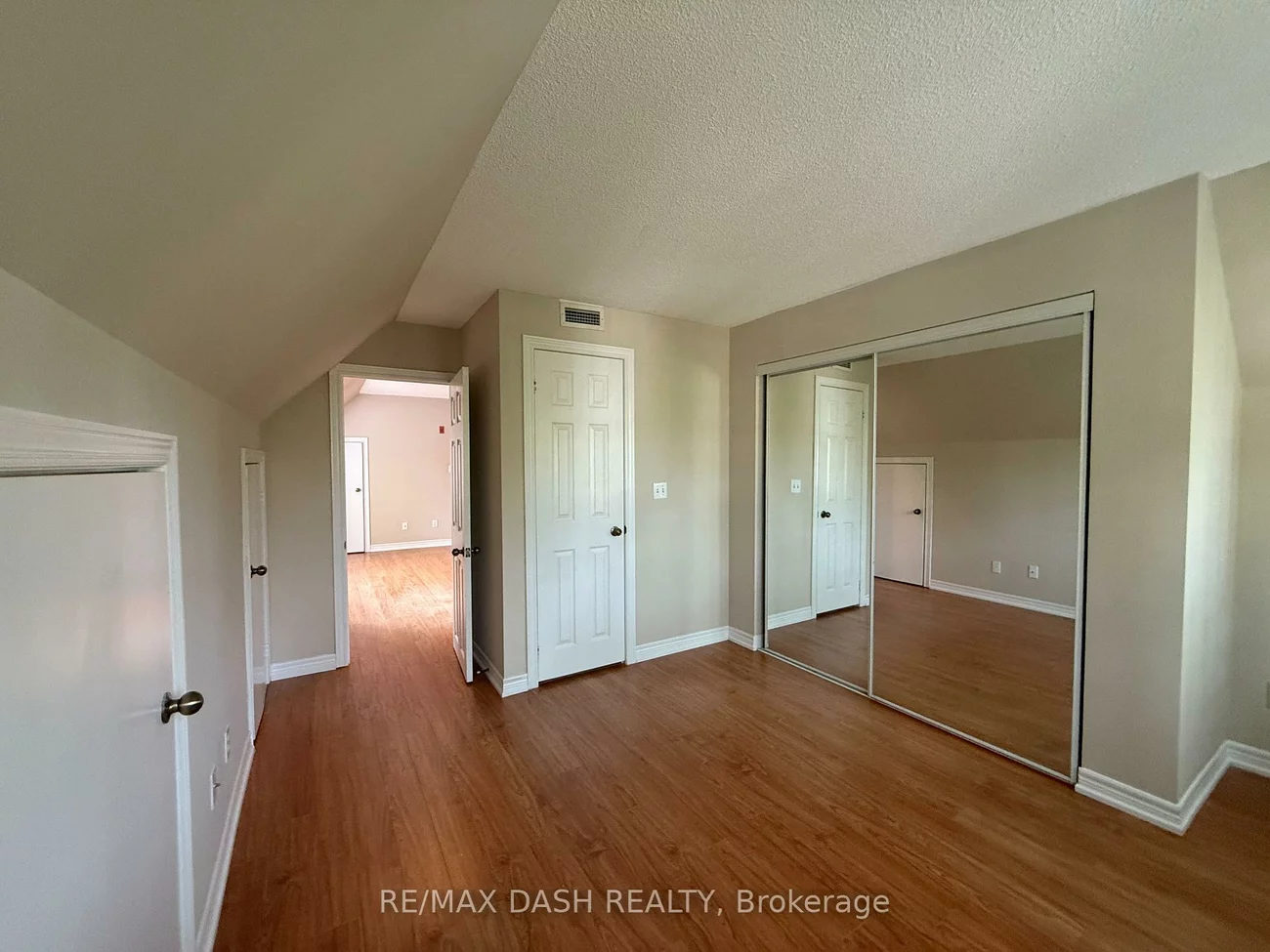 228, St George, Annex, Toronto