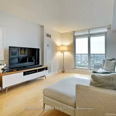 18, Kenaston, Bayview Village, Toronto