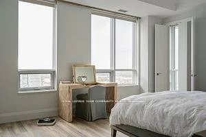 21, Balmuto, Bay Street Corridor, Toronto