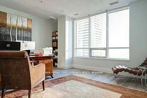 21, Balmuto, Bay Street Corridor, Toronto