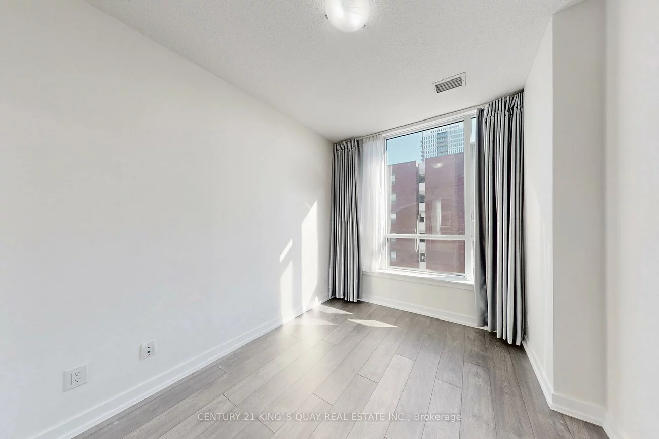 200, Sackville, Regent Park, Toronto