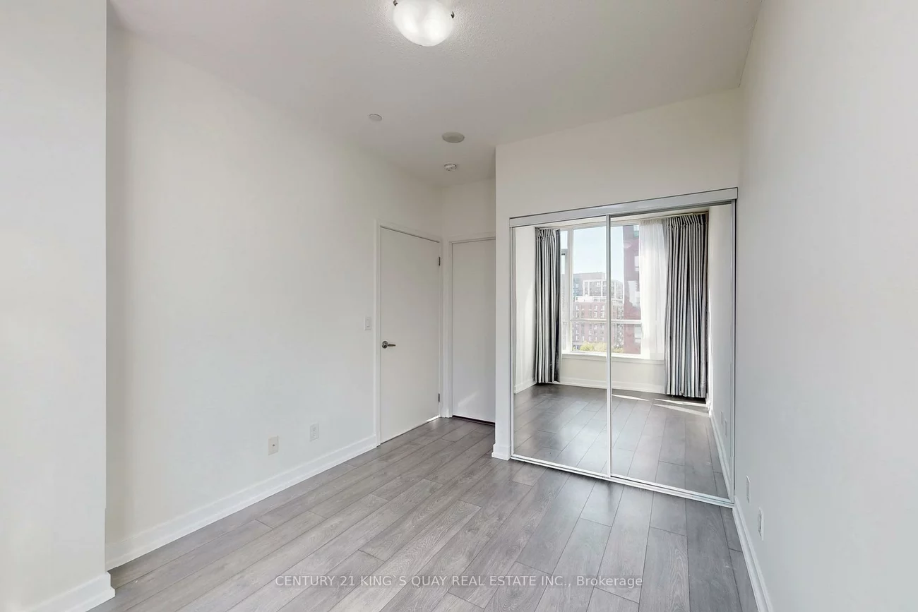 200, Sackville, Regent Park, Toronto