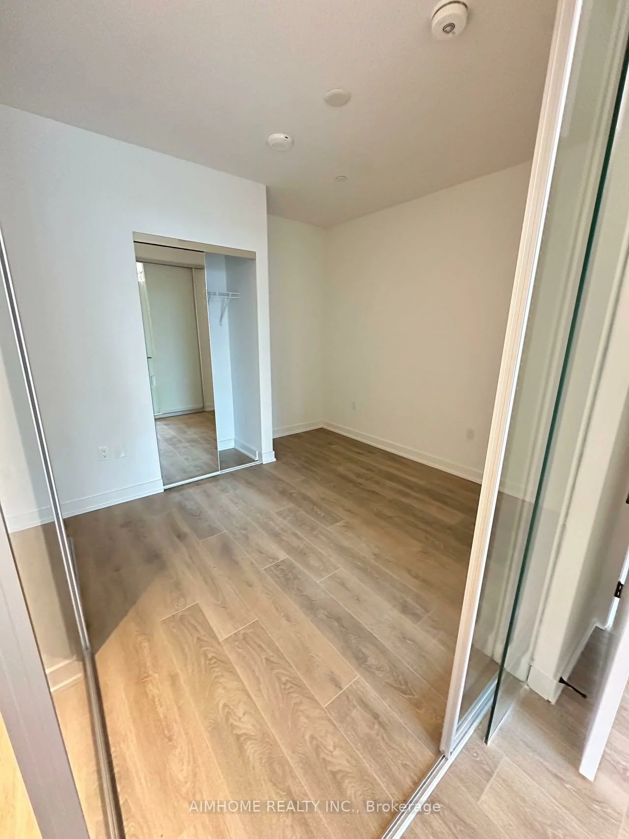 117, Broadway, Mount Pleasant East, Toronto