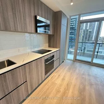 117, Broadway, Mount Pleasant East, Toronto