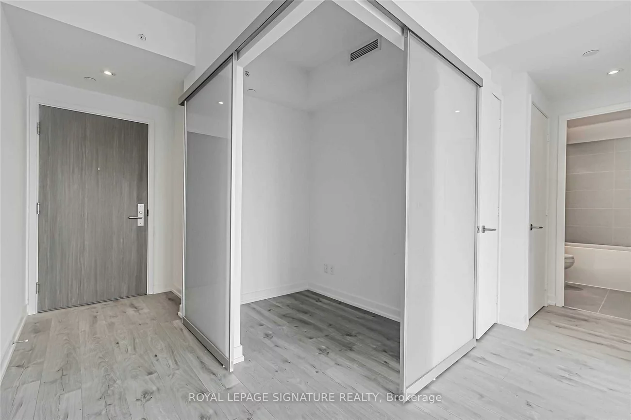 161, Roehampton, Mount Pleasant West, Toronto