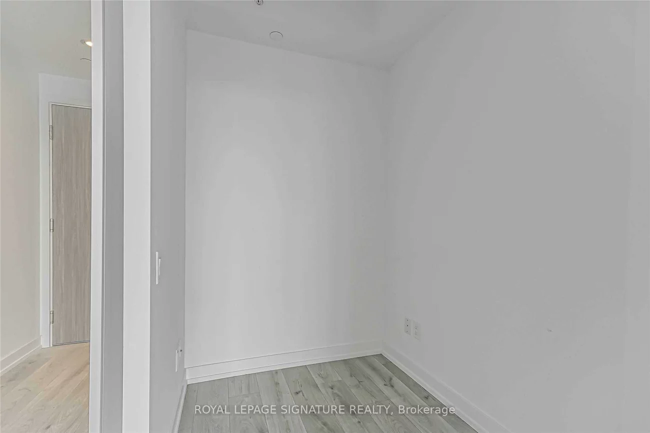 161, Roehampton, Mount Pleasant West, Toronto