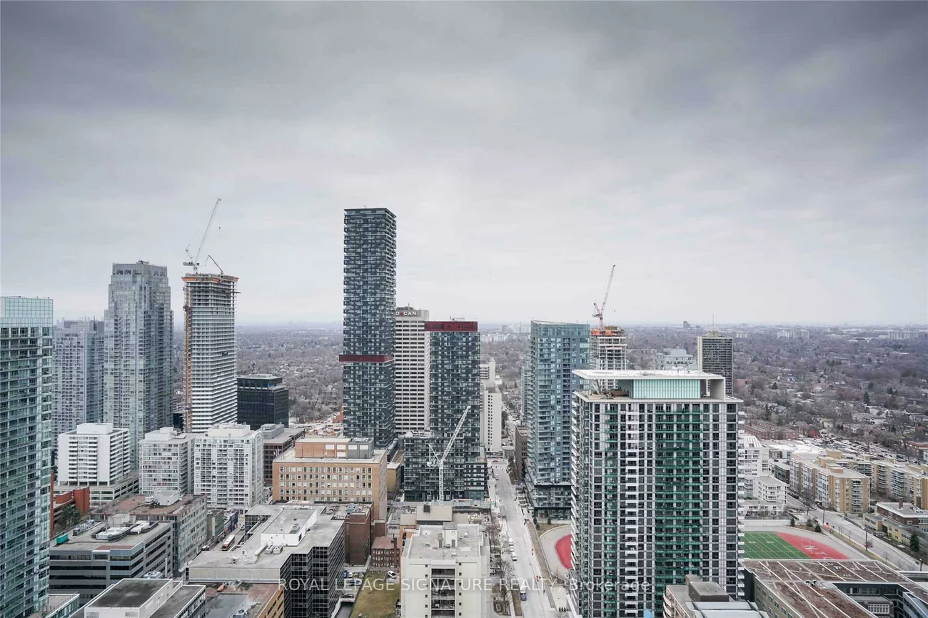 161, Roehampton, Mount Pleasant West, Toronto