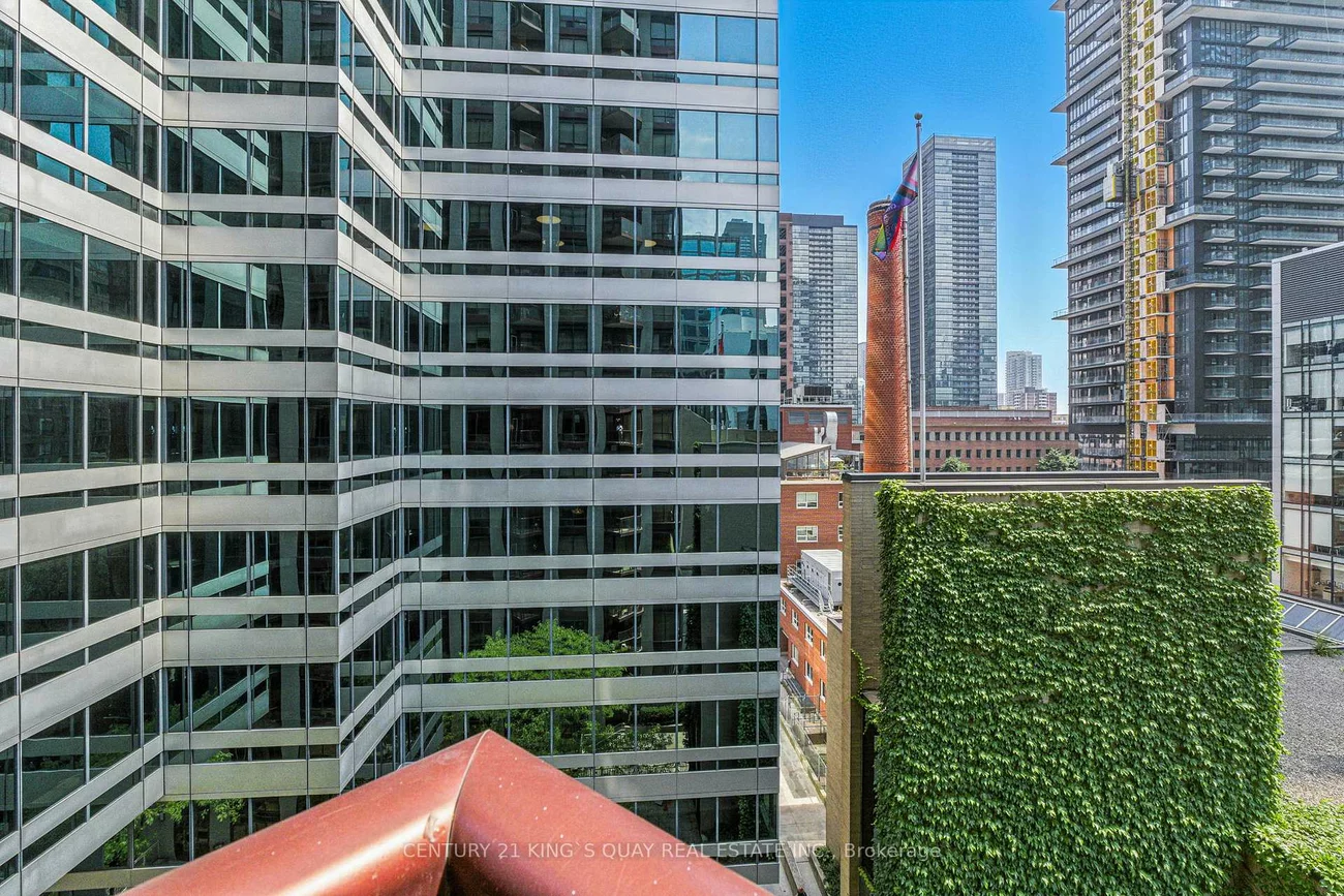 85, Bloor, Church-Yonge Corridor, Toronto