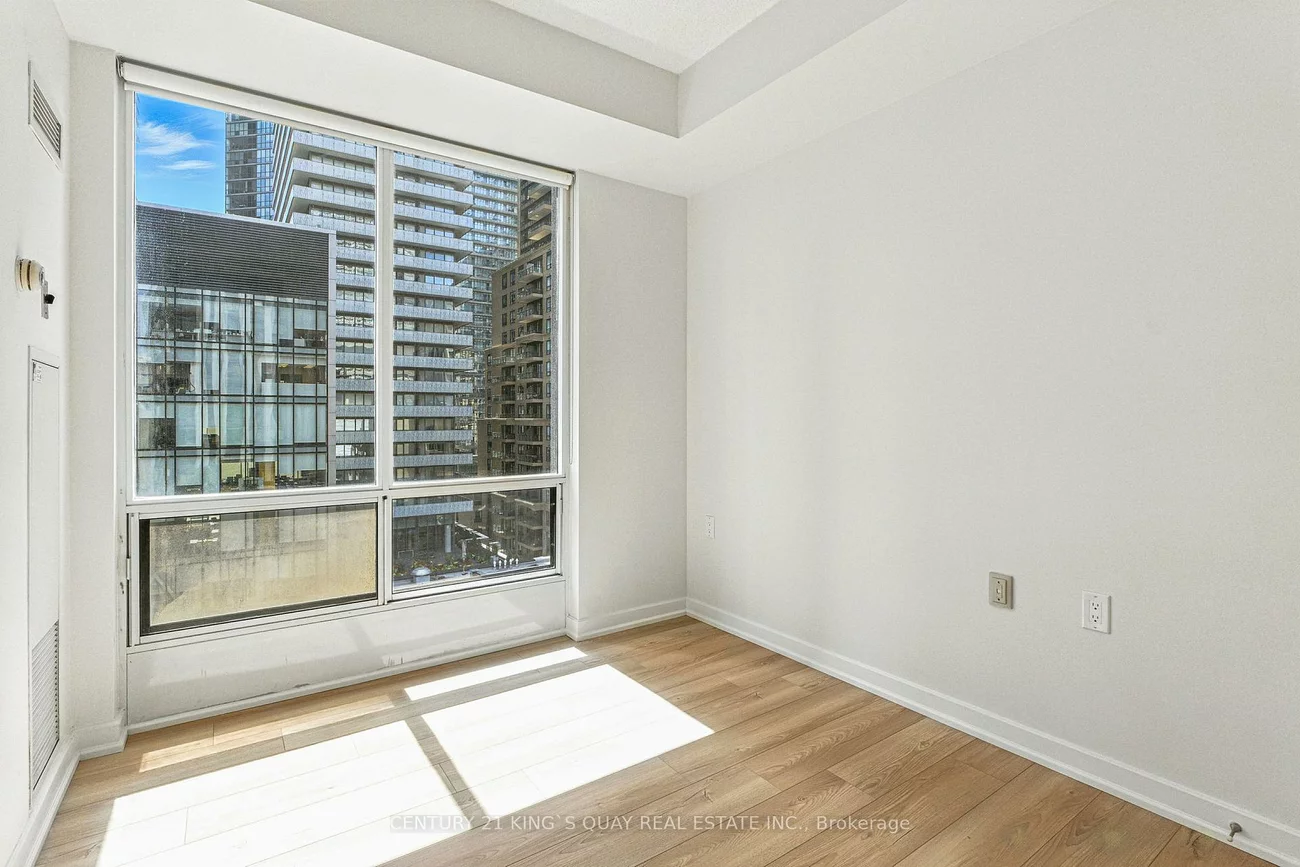 85, Bloor, Church-Yonge Corridor, Toronto