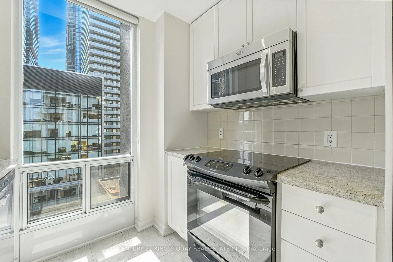 85, Bloor, Church-Yonge Corridor, Toronto