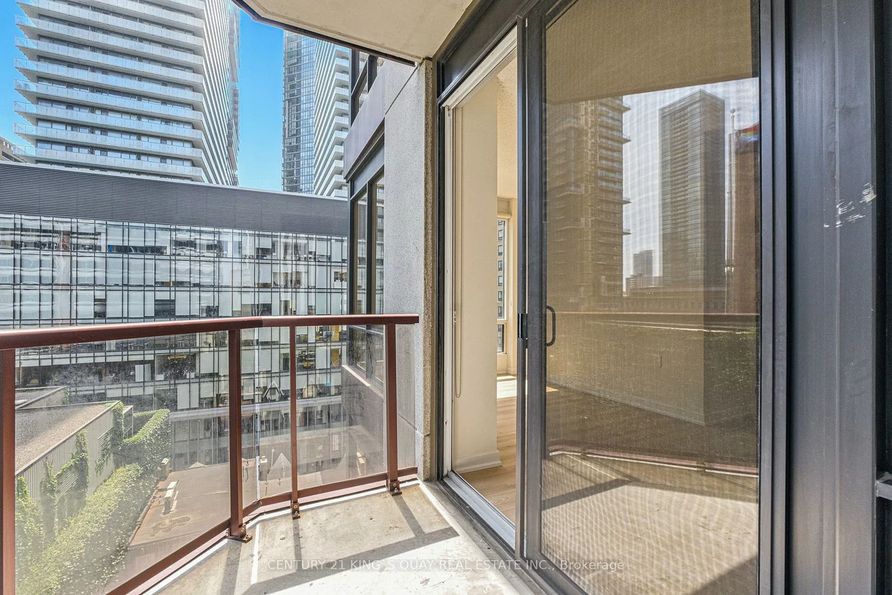 85, Bloor, Church-Yonge Corridor, Toronto
