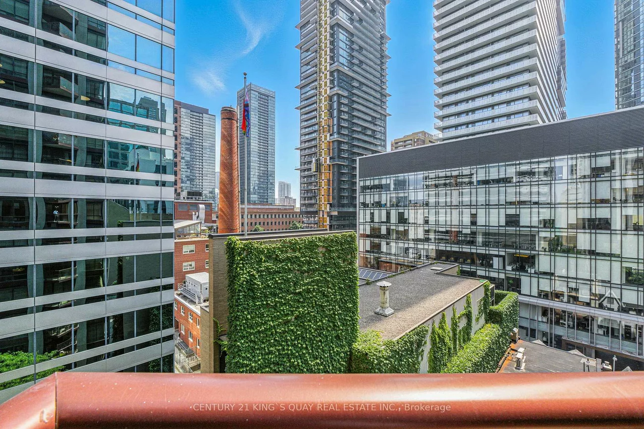 85, Bloor, Church-Yonge Corridor, Toronto