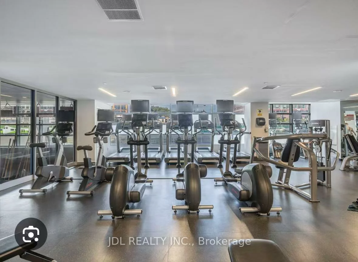 21, Iceboat, Waterfront Communities C1, Toronto