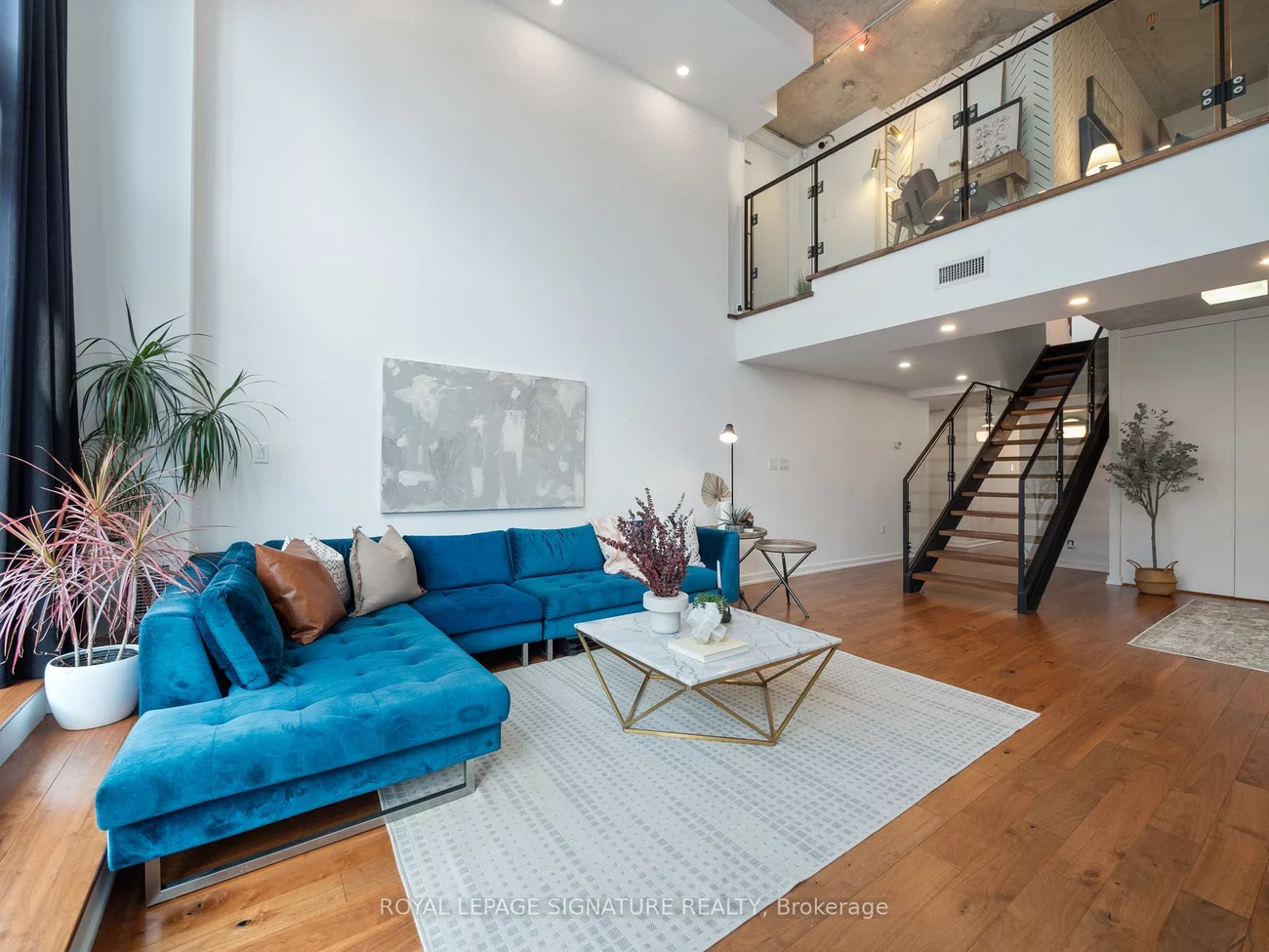 533, Richmond, Waterfront Communities C1, Toronto