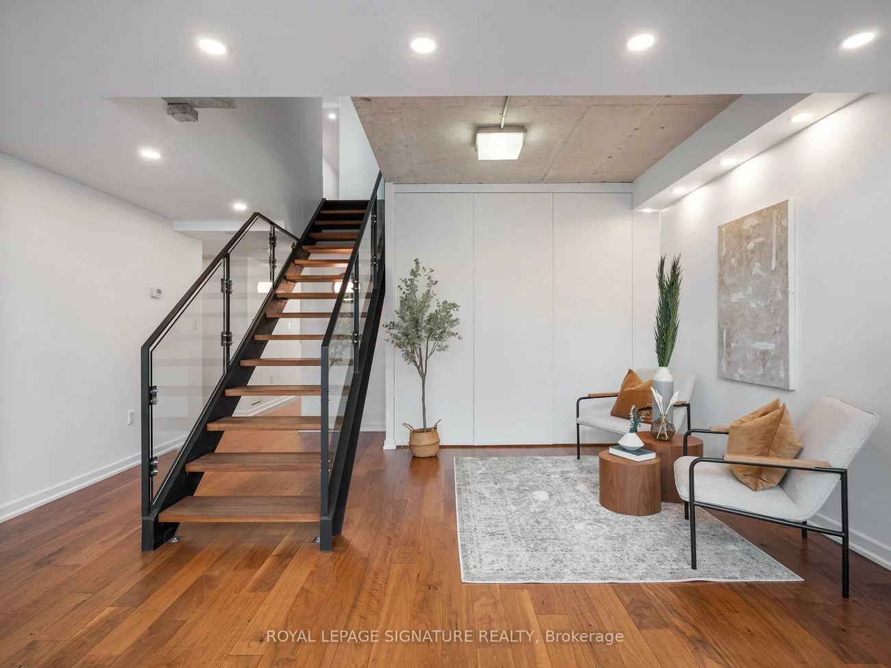 533, Richmond, Waterfront Communities C1, Toronto