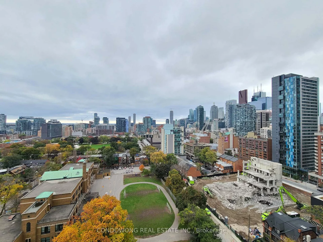 219, Dundas, Church-Yonge Corridor, Toronto